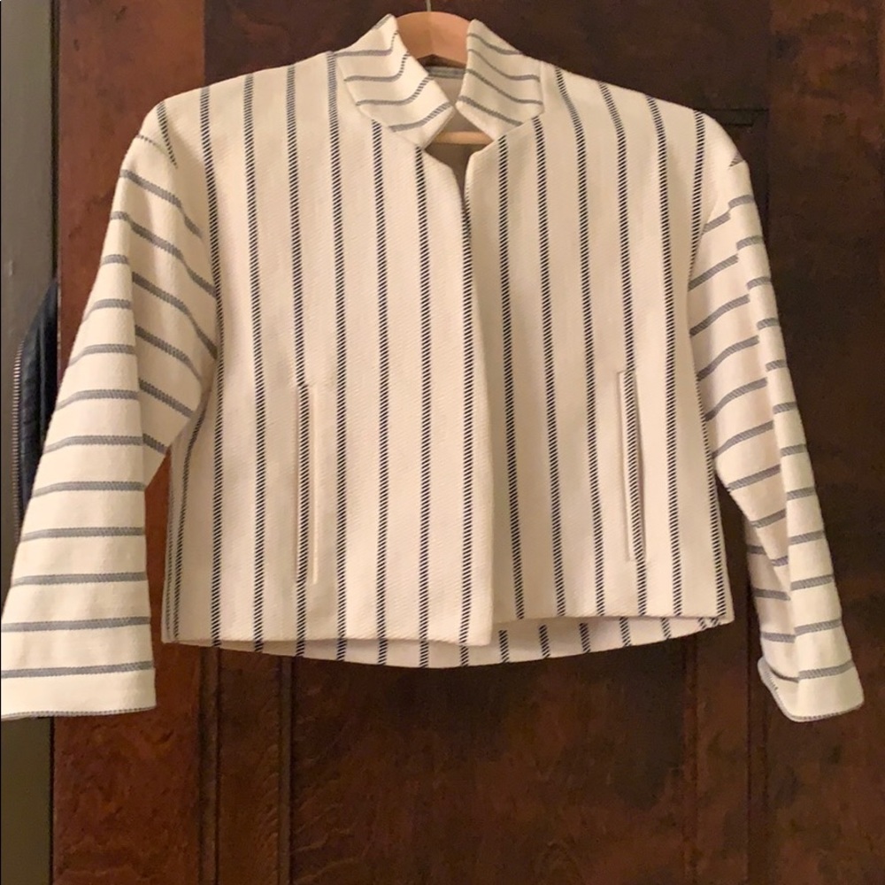 Cynthia Vincent cropped blazer.